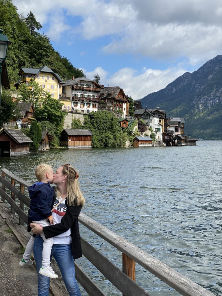 IMG_7414 Hallstat met kinderenA